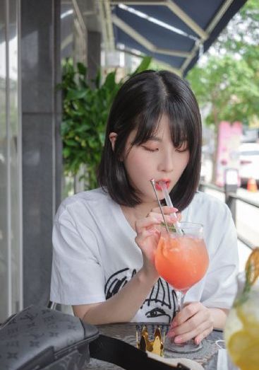 国产凌凌漆粤语高清电影在线观看_超清免费观看超清