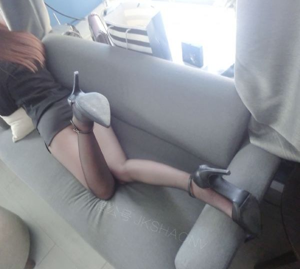 日韩电影男的在电车上骚扰女的_神马电影免费观看
